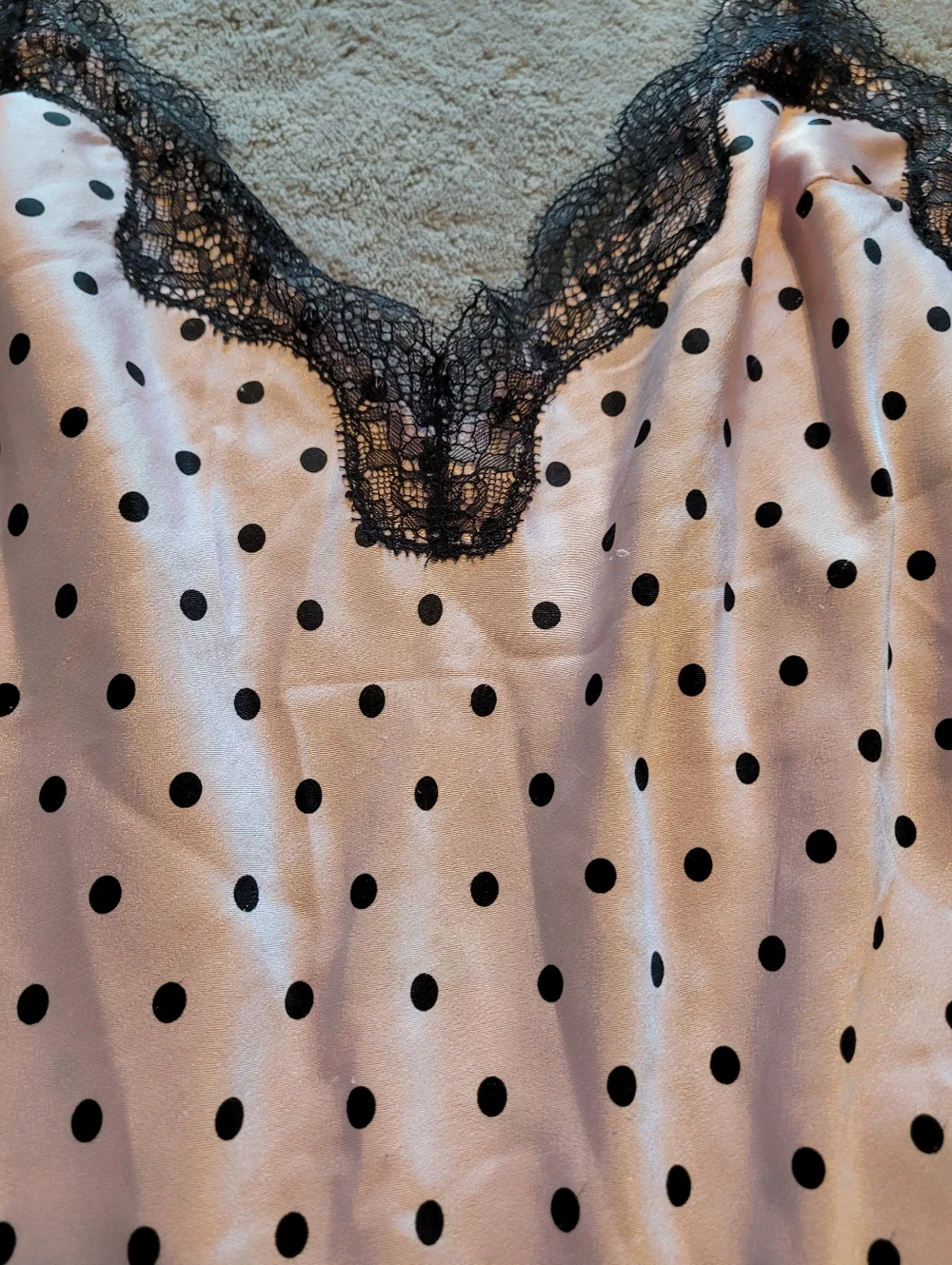 Victoria's Secret 2 Ladies Nightgown Med Pink Polka Dots And Solid Pink EUC Sexy - Picture 15 of 16